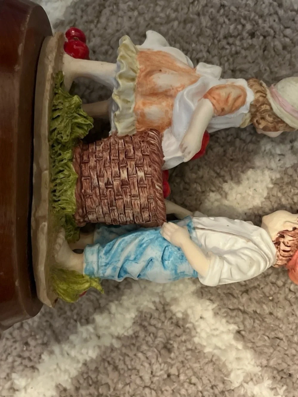 DaVinci porcelain figurine